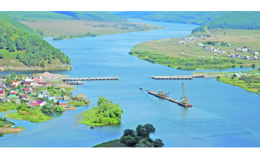 Понтонный мост через р.Уфу в с.Караидель Pontoon bridge across the river Ufa to Selo Karaidel