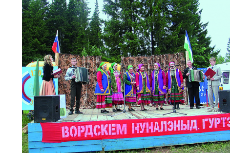 Праздник села (д.Старый Кызыл-Яр Татышлинского р‑на, 2007)