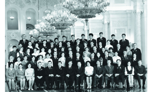 Делегаты 17-го съезда ВЛКСМ из БАССР (г. Москва, 1974)