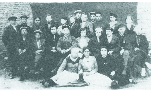 Участники 3‑го пленума Ермекеевского райкома ВЛКСМ. 1941
