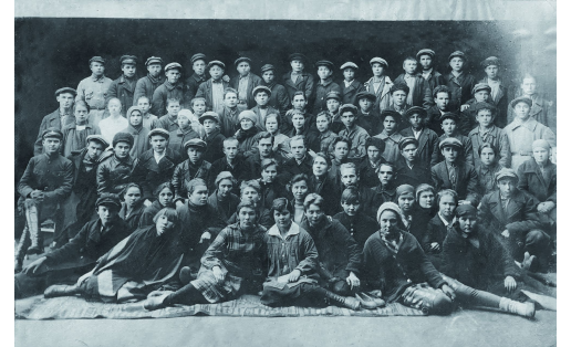 Делегаты 1-й Бирской районной комсомольской конференции. 1930