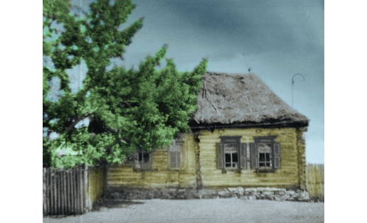 Традиционный дом с 4‑скатной соломенной крышей (д.Купченеево Ермекеевского р‑на, 1969)