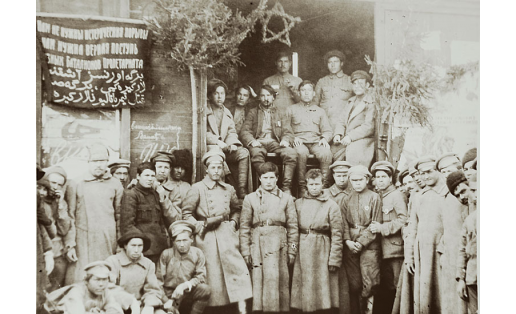 Бойцы Отдельной Башкирской стрелковой бригады, прибывшие в Петроград. Сентябрь, 1919