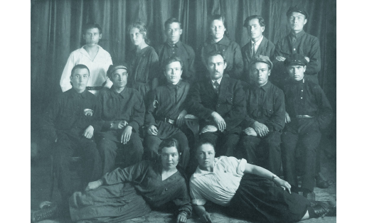 Члены бюро ячейки ВЛКСМ Башкирского педагогического техникума. 1926