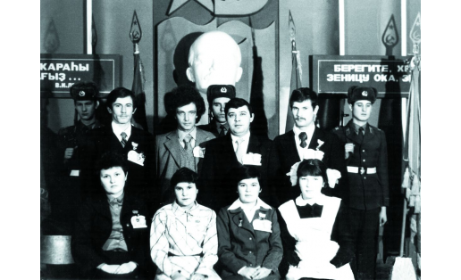 Делегаты Дюртюлинского р‑на на 35‑й областной отчётно‑выборной конференции (г. Уфа, 1985)