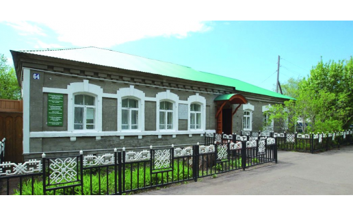 Дом-музей К.Иванова в с.Слакбаш; K.Ivanov’s Memorial House in Selo Slakbash