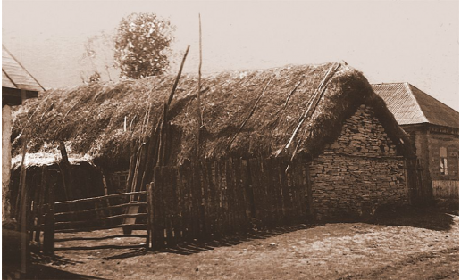 Хозяйственная постройка из камня, крытая соломой (с.Малый Седяк Бижбулякского р‑на, 1969)