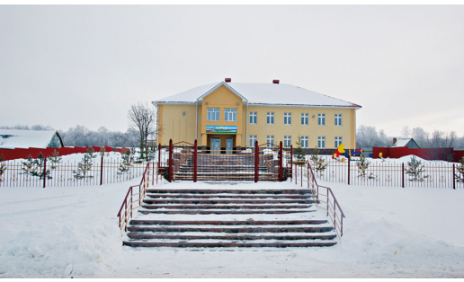 Деревня Шланлыкулево Буздякского р‑на.  Здание Социально-культурного центра