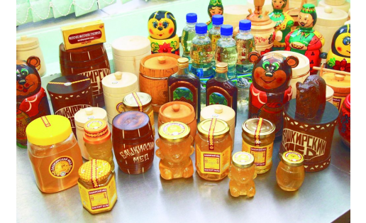Продукция Центра по пчеловодству и апитерапии Products of the Center for Beekeeping and Apitherapy