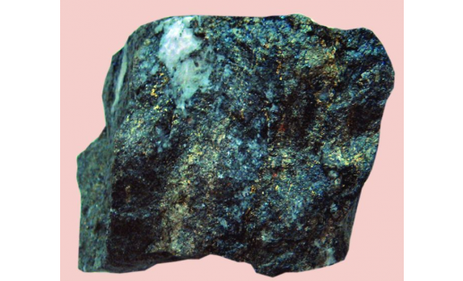 Золотосодержащая халькопирит-сфалеритовая руда Юбилейного медноколчеданного месторождения Gold-bearing chalcopyrite-sphalerite ore from the Jubilee copper-sulphide deposit
