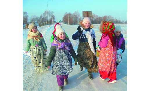 Участники колядования в с.Арлан Краснокамского района РБ, 2020 Kolyadovaniye participants in Arlan village, Krasnokamskiy District, RB, 2020