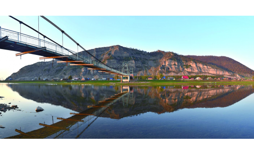 Подвесной мост через р.Зилим у д.Таш-Асты Гафурийского района Suspension bridge over the Zilim river near Derevnya Tash-Asty of Gafuriysky Raion