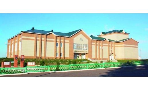 Стерлибашевский дворец культуры The Sterlibashevsky Palace of Culture